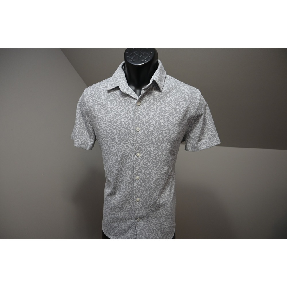 Express Button Down Hawaiian Shirt Mens Small Grey Floral Short Sleeve Excellent
